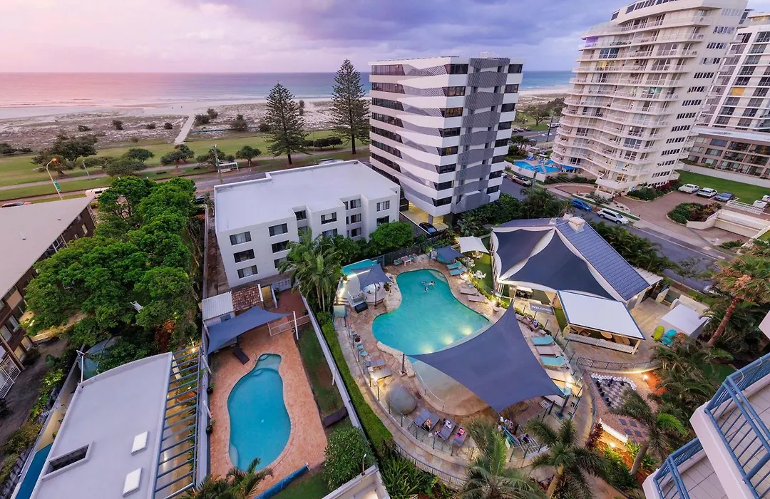 Club Wyndham Kirra Beach-1